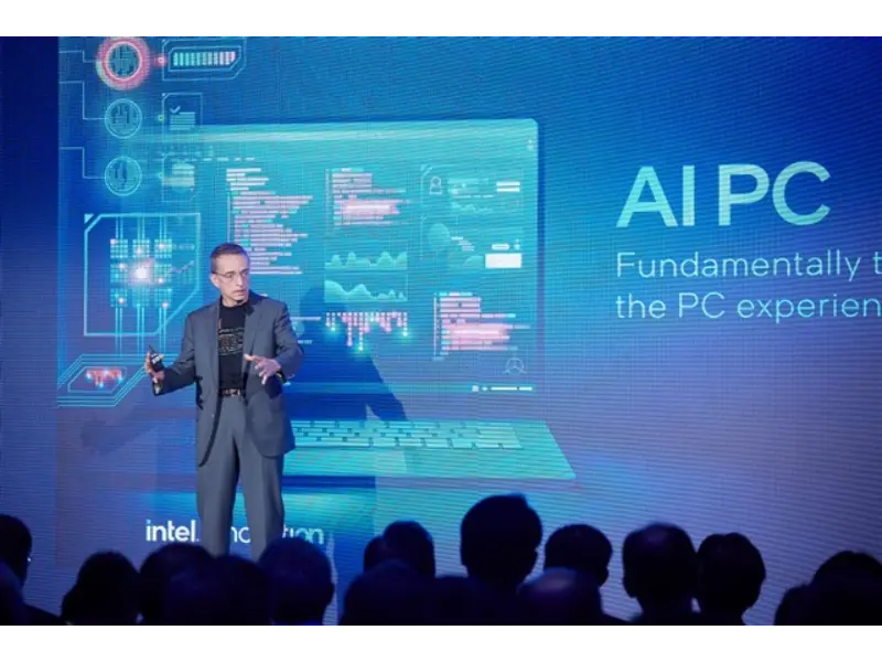 Intel、2025 年までに 1 億台以上の AI PC を世界中で目指す