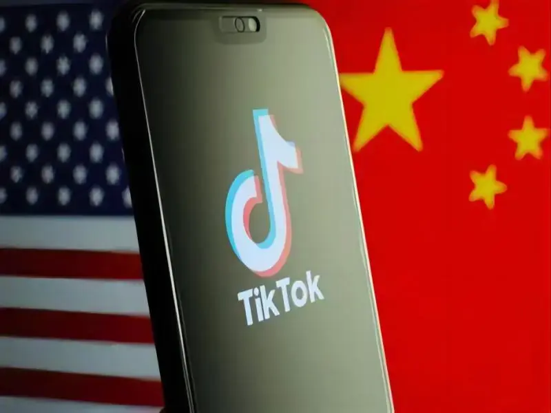 Le PDG de TikTok promet de lutter contre l'interdiction américaine