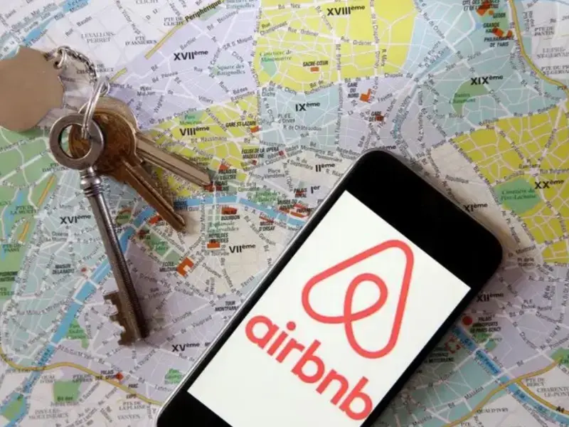 Baisse du cours de l'action Airbnb liée aux prévisions du deuxième trimestre