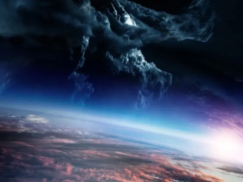 宇宙天気は衛星にどのような影響を及ぼすのか？