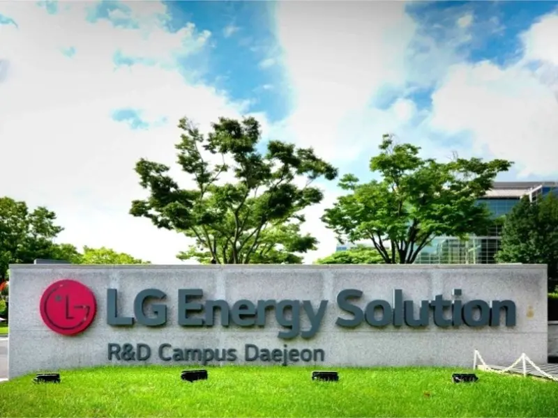LGES trims sales goal amid weak EV demand and US election risk
