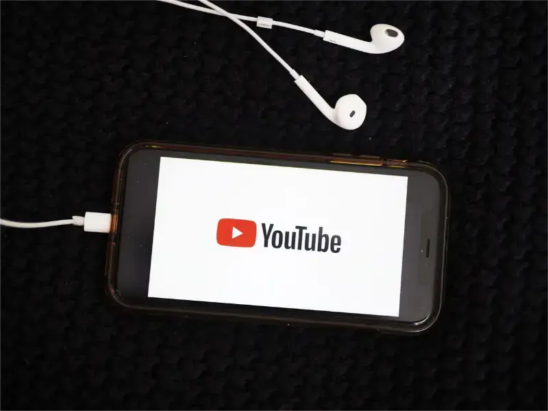 Russia throttles YouTube in latest attack on social media