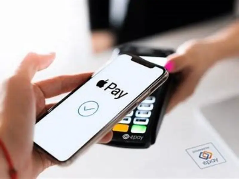 المنظمون البريطانيون يفحصون المحافظ الرقمية لشركات التكنولوجيا الكبرى
