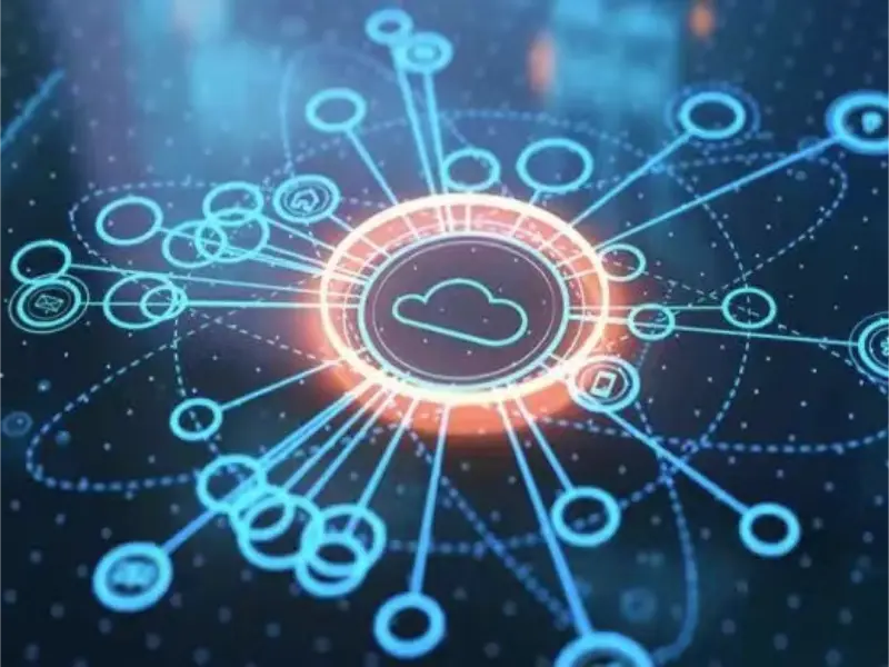 What is the difference between cloud and hosted services?