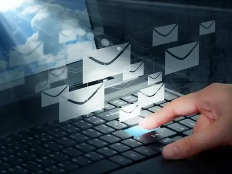 What are two approaches to prevent packet loss?
