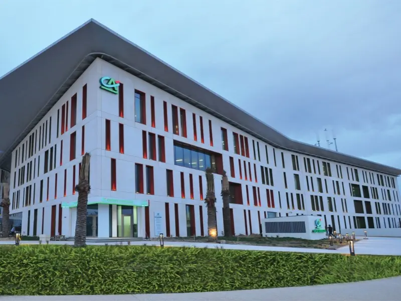 Credit Agricole Egypt و French University in Egypt تبرمان شراكة لتعزيز التعليم والشمول المالي