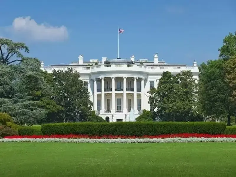 Des responsables américains se penchent sur l'infrastructure de l'IA à la Maison Blanche