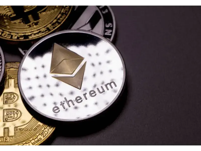 6 663 Ethereum déchargés sur Coinbase dans un contexte de vente continue