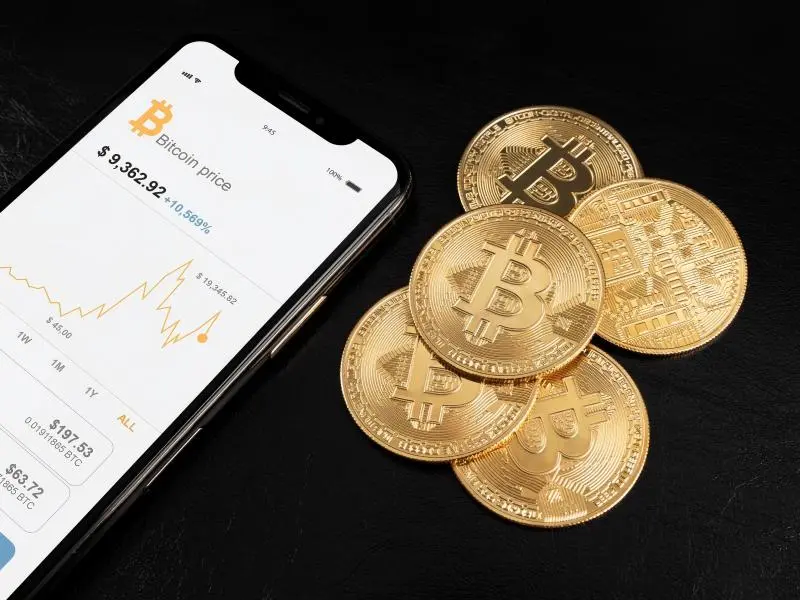 Needham eleva el precio objetivo de Coinbase a $420 por el auge de las altcoins