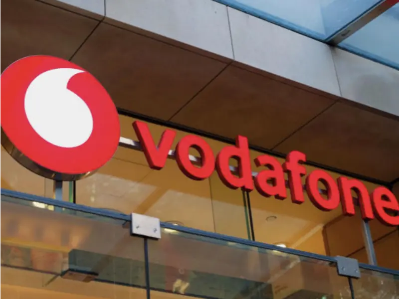 Vodafone и Three обсуждают слияние на фоне консолидации британского телеком-рынка