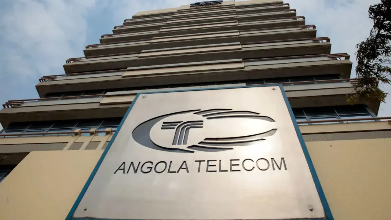 Angola Telecom: Conectando Angola ao Futuro