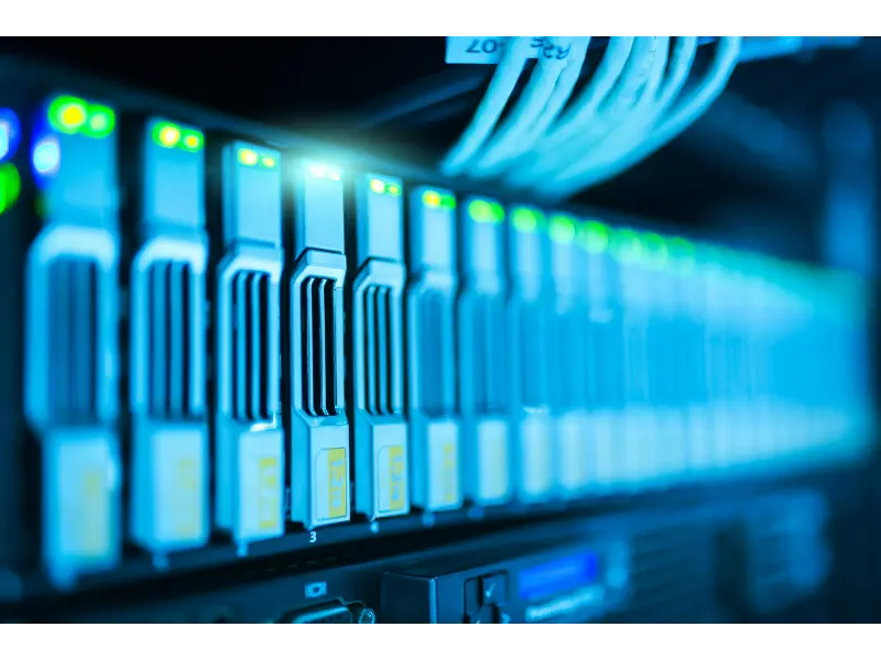 تايلاند توافق على استثمارات بقيمة 3.1 مليار دولار في مراكز بيانات ضخمة