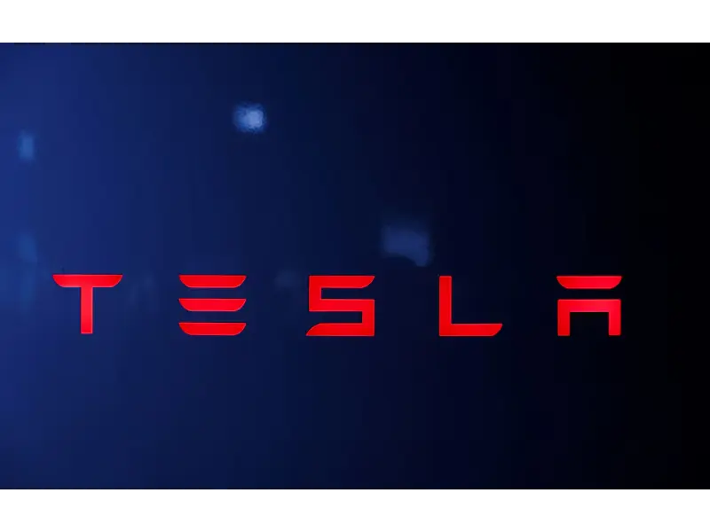 Tesla übertrifft im vierten Quartal die Erwartungen trotz Abschwung bei Elektrofahrzeugen