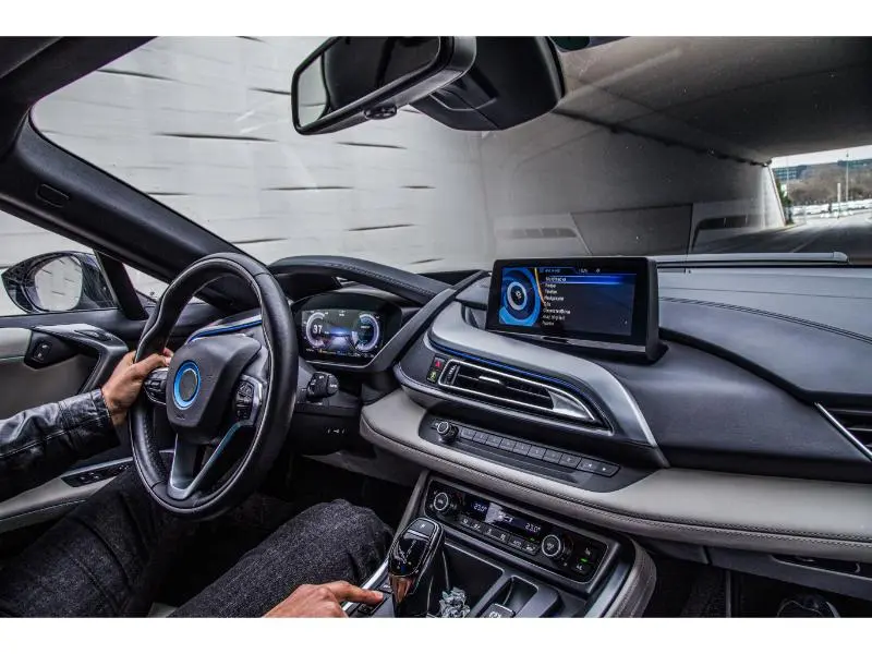 Huawei en conversaciones con Audi y Mercedes para invertir en empresa de coches inteligentes