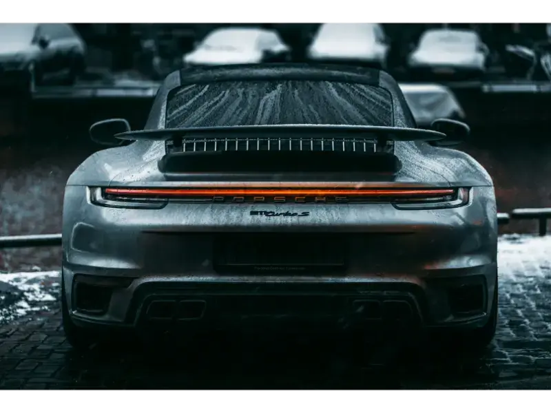 Porsche hat zwei neue Plug-in-Hybride in die Panamera-Reihe aufgenommen