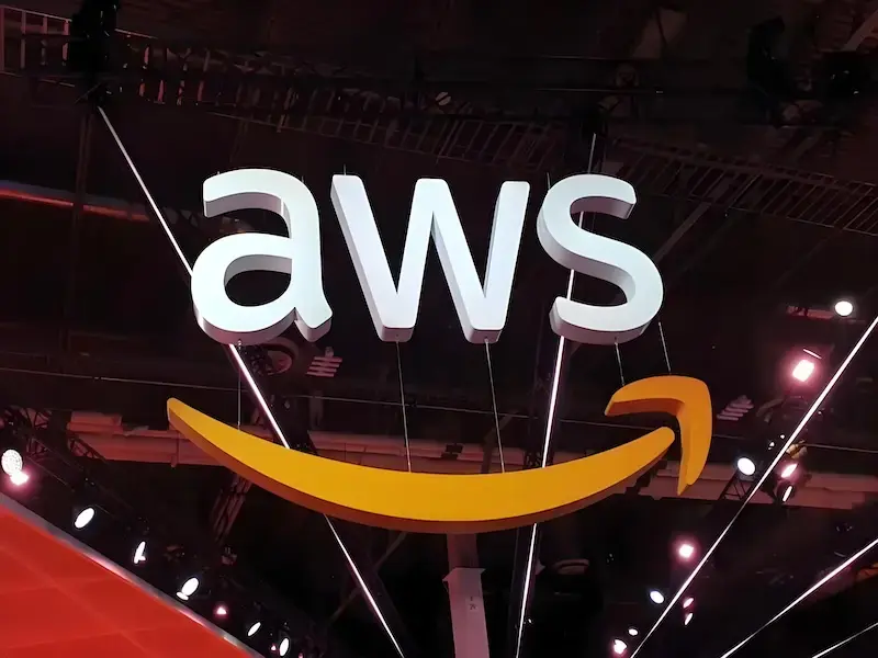 アマゾンがシンガポールに約 90 億ドルを投資し、クラウドインフラを拡大