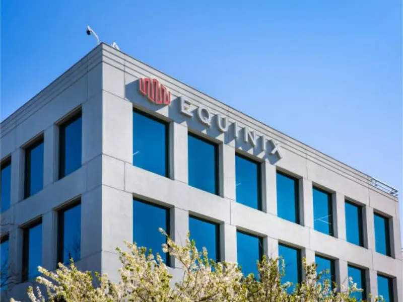 مشغل مراكز البيانات Equinix يخطط لبيع حصته في هونغ كونغ مقابل 2 مليار دولار