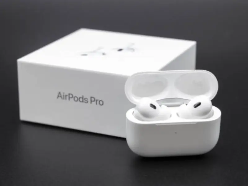 La FDA autoriza el primer software de audífonos de venta libre para los AirPods Pro de Apple