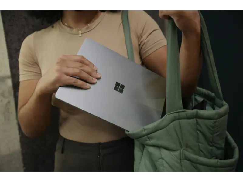 Microsoft and UK sign a five-year AI deal for public sector