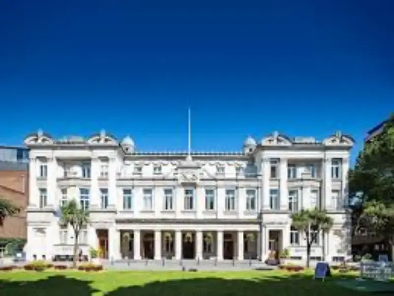 Queen Mary University تعيد استخدام حرارة مركز البيانات لتدفئة الحرم الجامعي