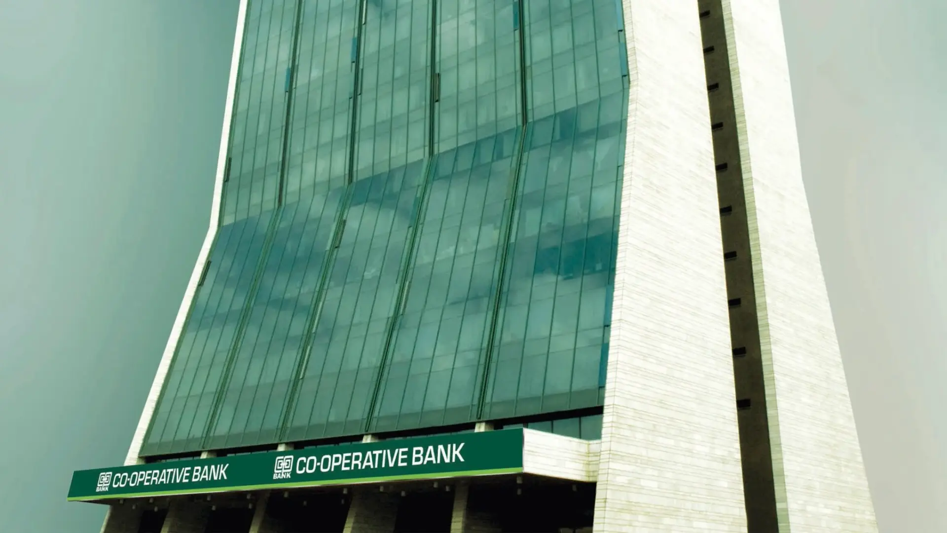 Co-operative Bank of Kenya: raízes digitais, alcance rural