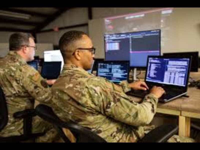 L'armée américaine utilise l'IA dans des frappes aériennes au Moyen-Orient