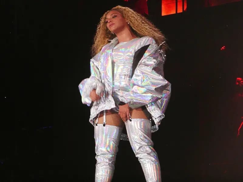 Editorial image for Beyoncé’s Cowboy Carter album against AI music production.