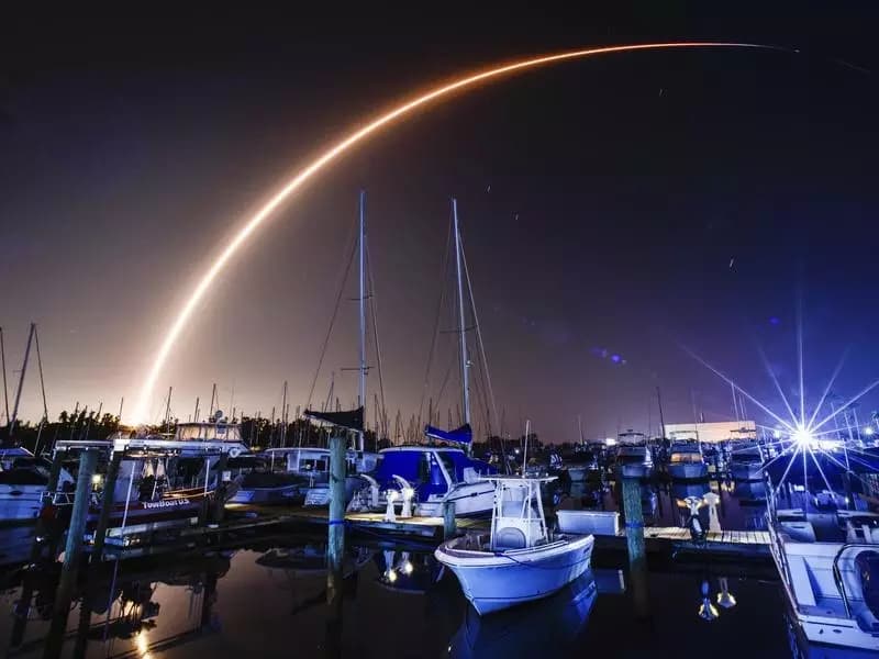 Tormenta solar interrumpe los satélites Starlink de Musk