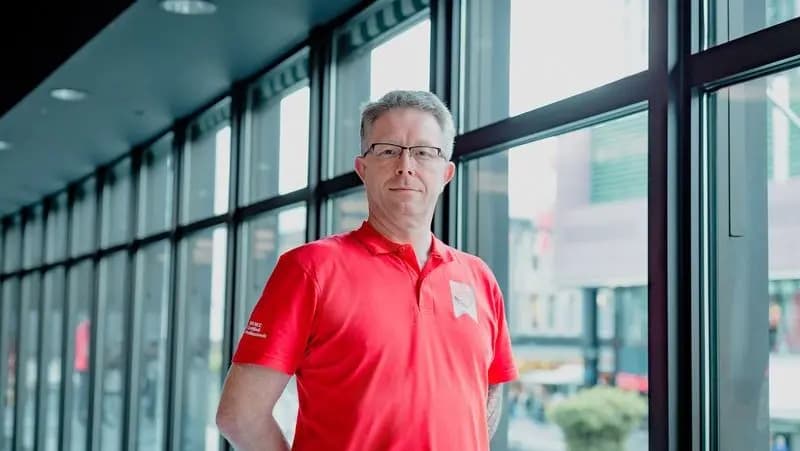 Erik Bais 氏の訃報：献身的なインターネット貢献者