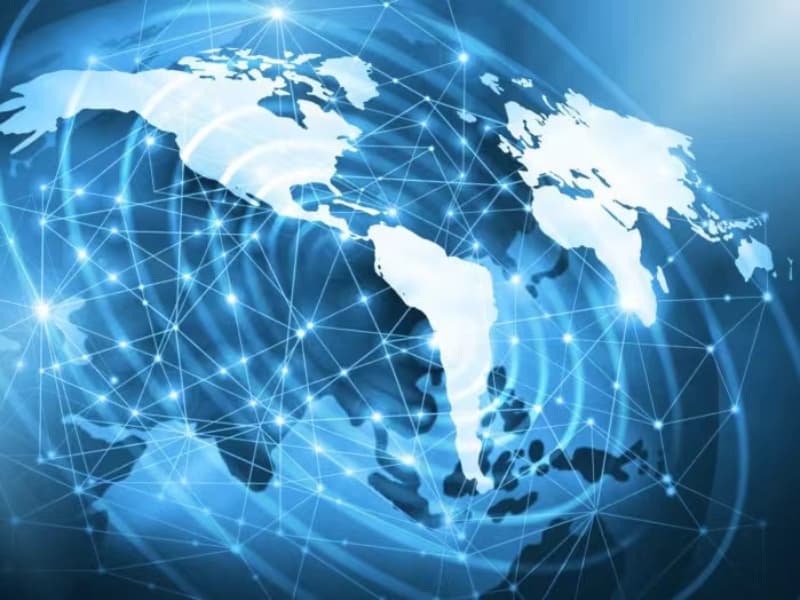The Gigabit: デジタル時代の接続を強化する