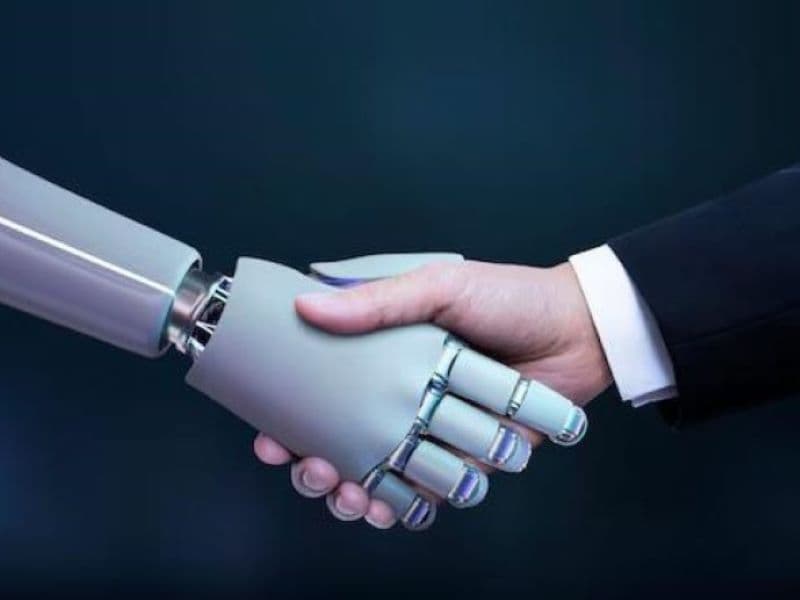 الهيئات التنظيمية الأمريكية والأوروبية تتحد لضمان منافسة فعالة في صناعة الذكاء الاصطناعي
