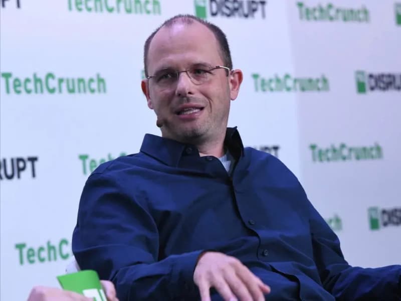 GitHub CEO が AI 競争とオープンソースを提唱
