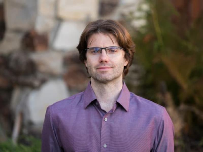 ¿Quién es Conner Galloway? CEO de Xcimer Energy, líder en energía avanzada