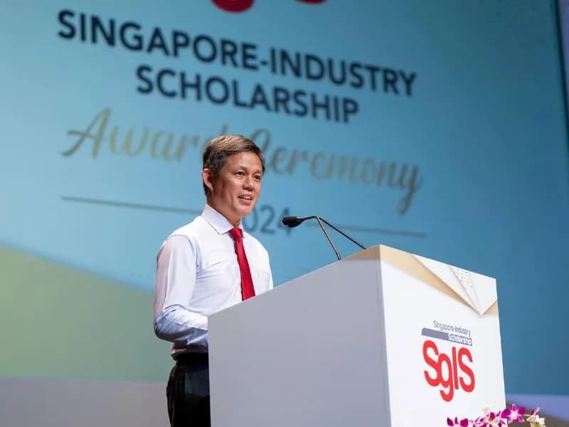 M1 unterstützt das Singapore-Industry-Stipendium zur Förderung der Talente von morgen