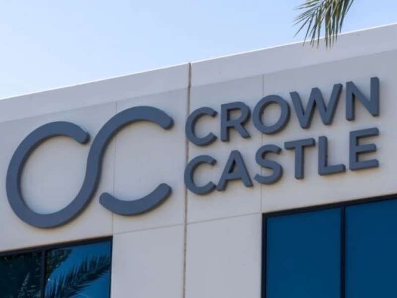 Crown Castle encerra o mandato de seu CEO