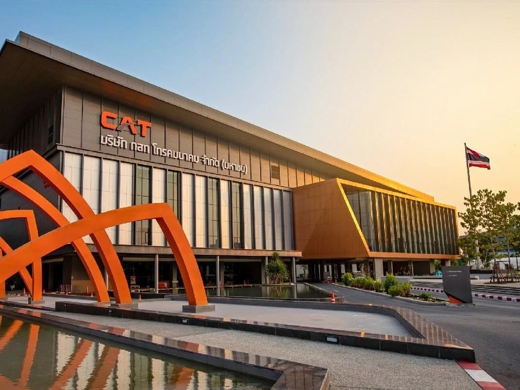 CAT Telecom: De l'épine dorsale nationale au leader numérique