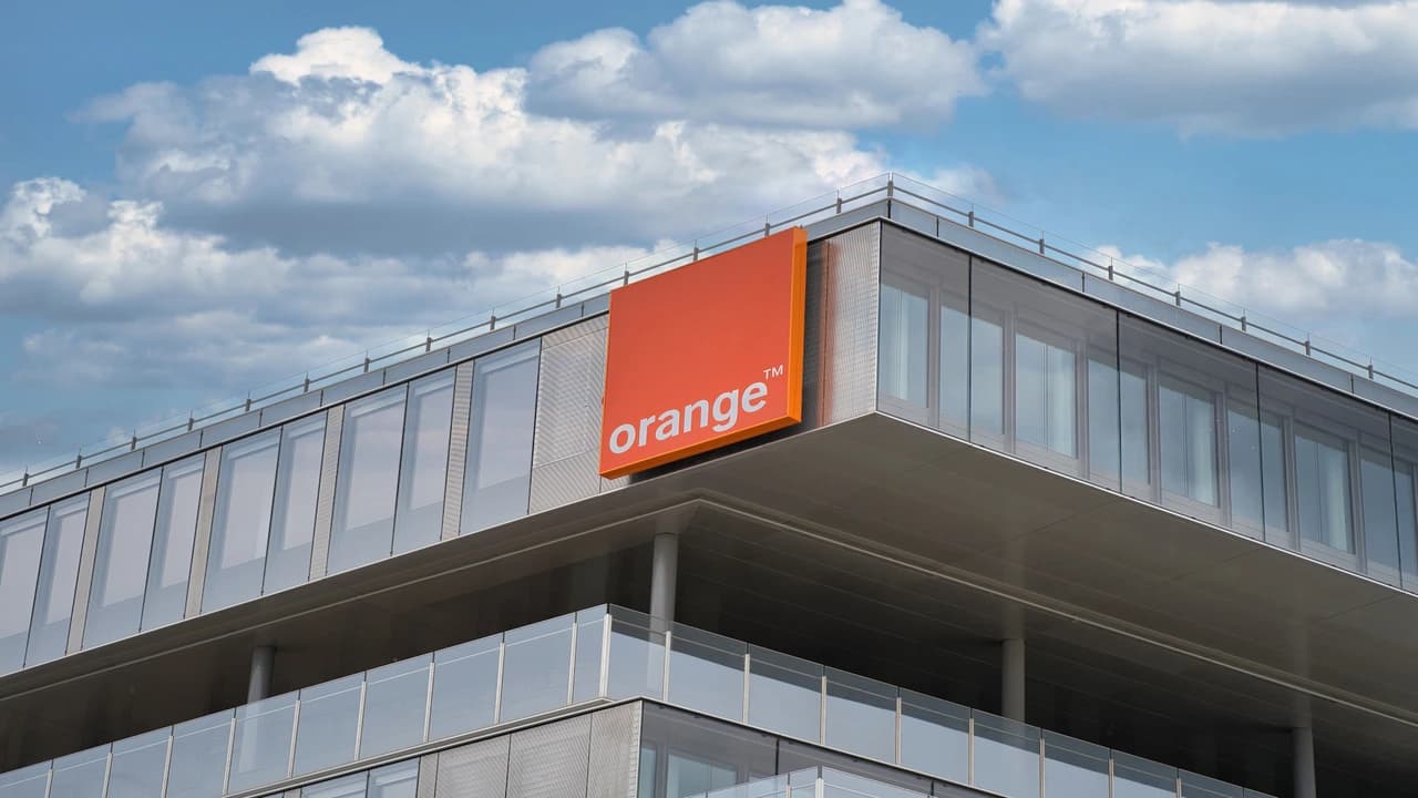 Editorial image for Orange Egypt drives innovation in a competitive telecom market.