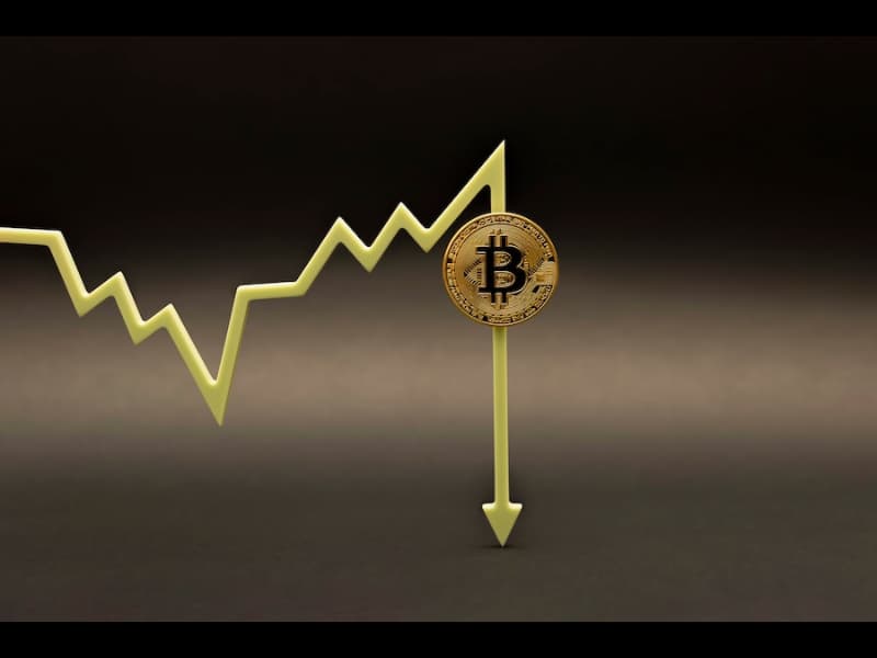 Noticias: Bitcoin cae por debajo de $40K por primera vez este año