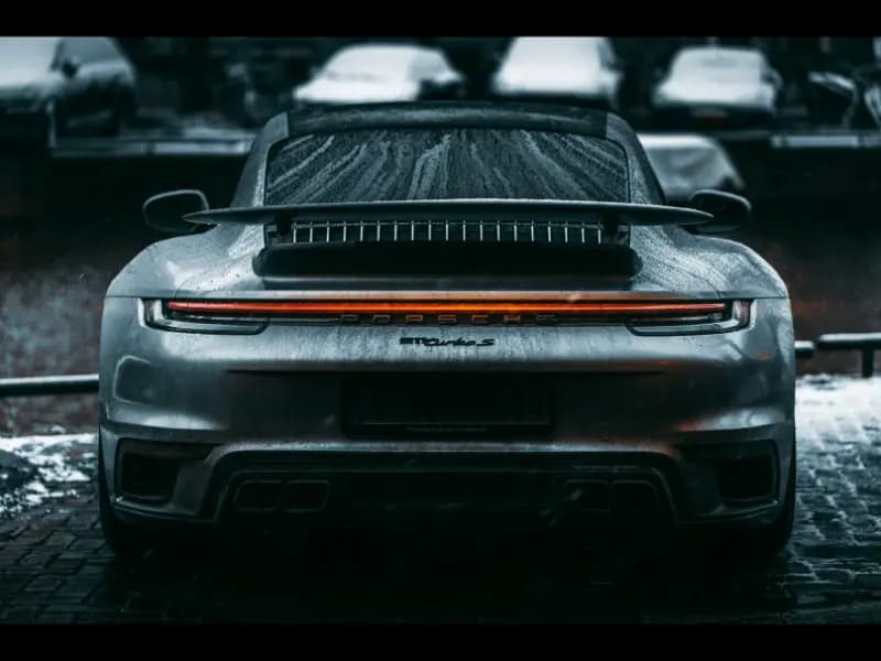 Porsche a ajouté deux nouveaux hybrides rechargeables à sa gamme Panamera