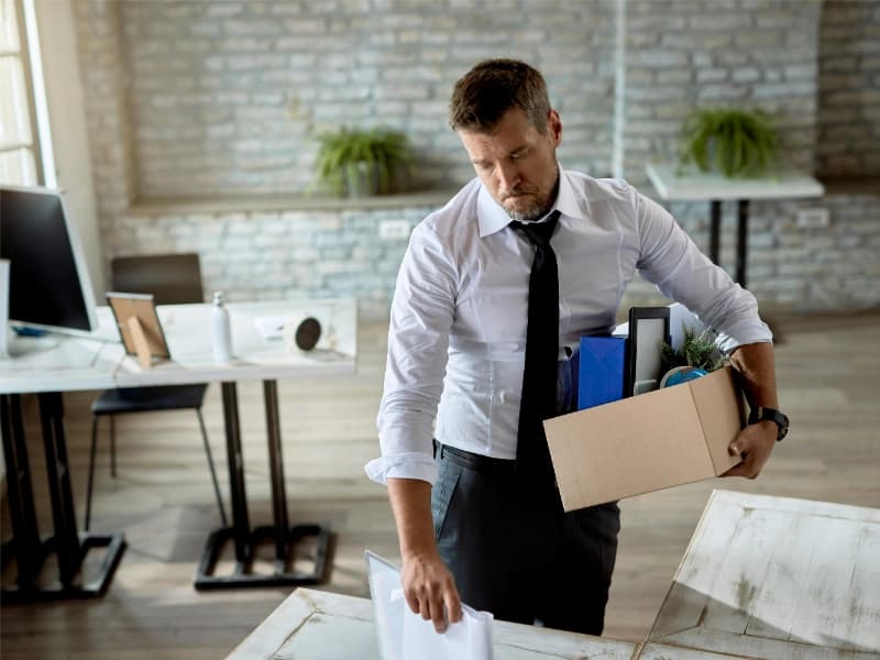 Politiques de retour au bureau: exode des talents seniors