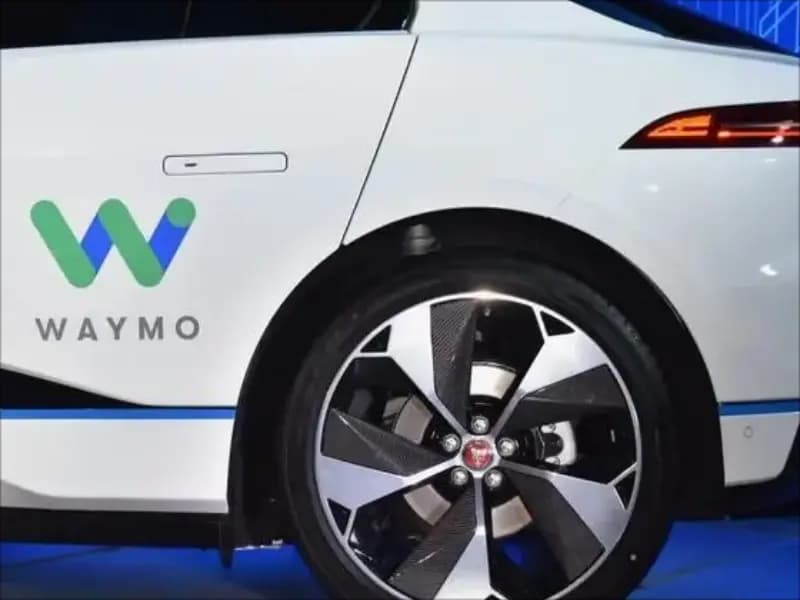 Le nouveau robot-taxi de Waymo réduit les coûts en réduisant les capteurs