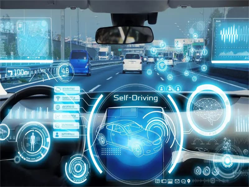 كاليفورنيا تعطي الضوء الأخضر لاختبار روبوتاكسي مع ركاب لـ WeRide