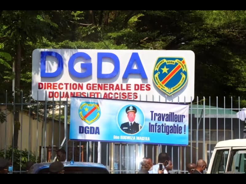 DGDA がデジタル化のための公式メールアドレスを要請