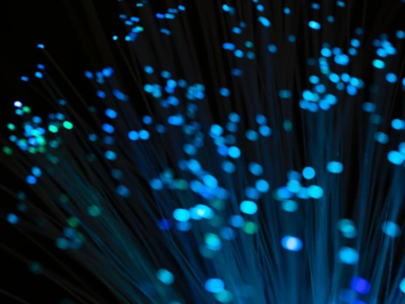 Brightspeed يؤمن 575 مليون دولار لتوسيع شبكة الألياف البصرية