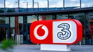 VodafoneThree 与 Currys 签署独家协议