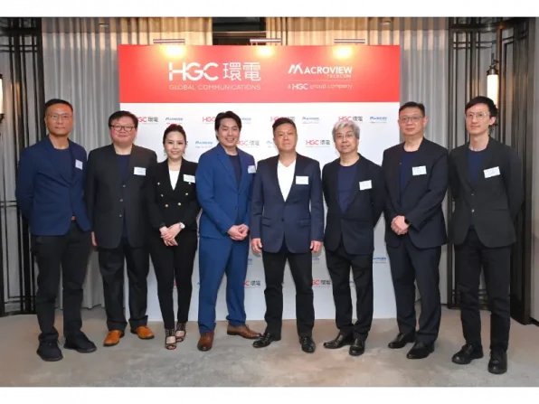 (From left to right) Mr. Chan Sun Keung, Vice President of Commercial Market, HGC Group, Mr. Cheng Tak Kang, Vice President of International Data Business, HGC Group, Mr. Wong Yuyun, Vice President of Corporate Market, Mr. Fung Kwok Lin, Vice President of ICT Business, HGC Group, Mr. Kwok Wing Bang, CEO of HGC Group, HGC Group ICT Huang Zhenhua, President of Business, Technical Solutions and Product Operations, Hu Gaopeng, Vice President of Consumer and Mass Market of HGC Group, and He Zicong, Vice President of Advanced Technical Solutions and Services of HGC Group