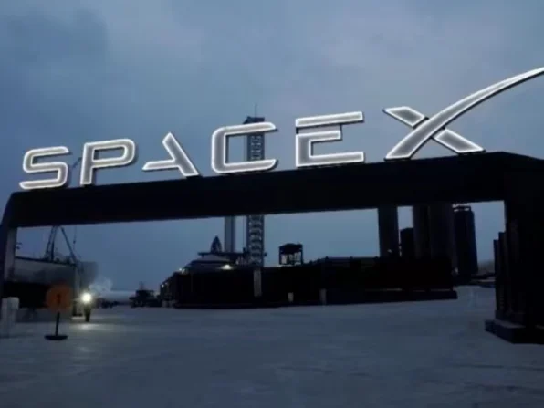 tech-spacex-falcon9