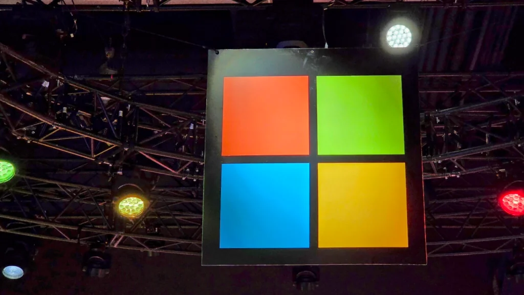 Azure outage disrupts global users, including Alaska Airlines